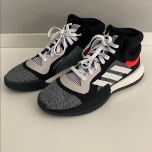 NWT Adidas Marquee Boost Basketball Shoes 11.5